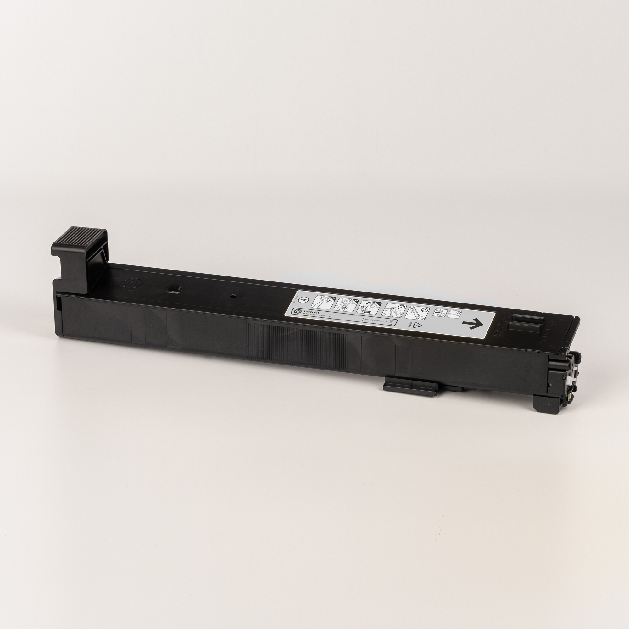 HP 823A (CB380A) Black Original Tonerkartusche Bald sehen Sie auf dem Bild eine HP 823A (CB380A) Black Original Tonerkartusche